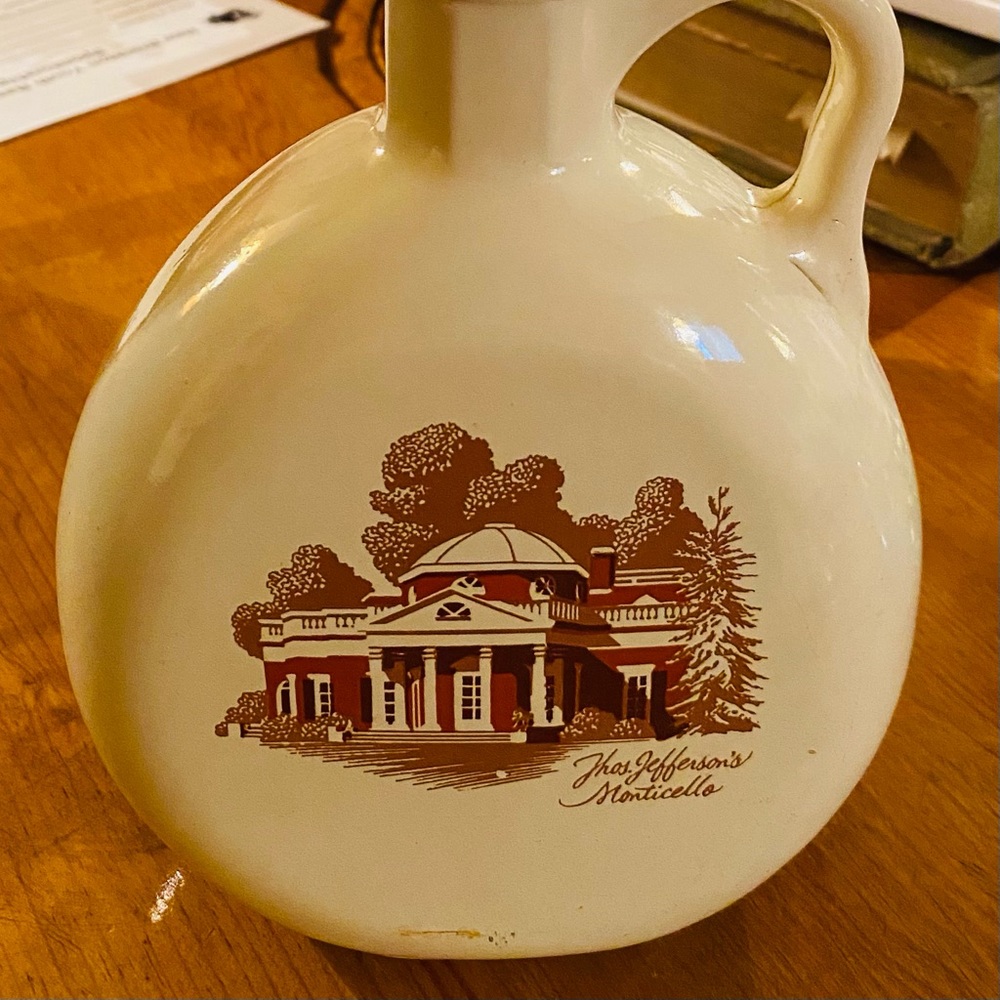Vintage Collectible 1849 Monticello Decanter